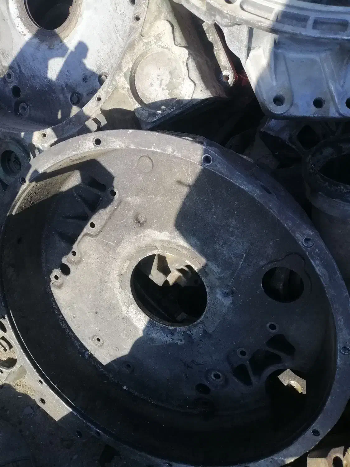 قطعات موتور هشت سیلندر و اف تمیز در حد نو  هست|ماشین‌آلات صنعتی|امیدیه, |دیوار