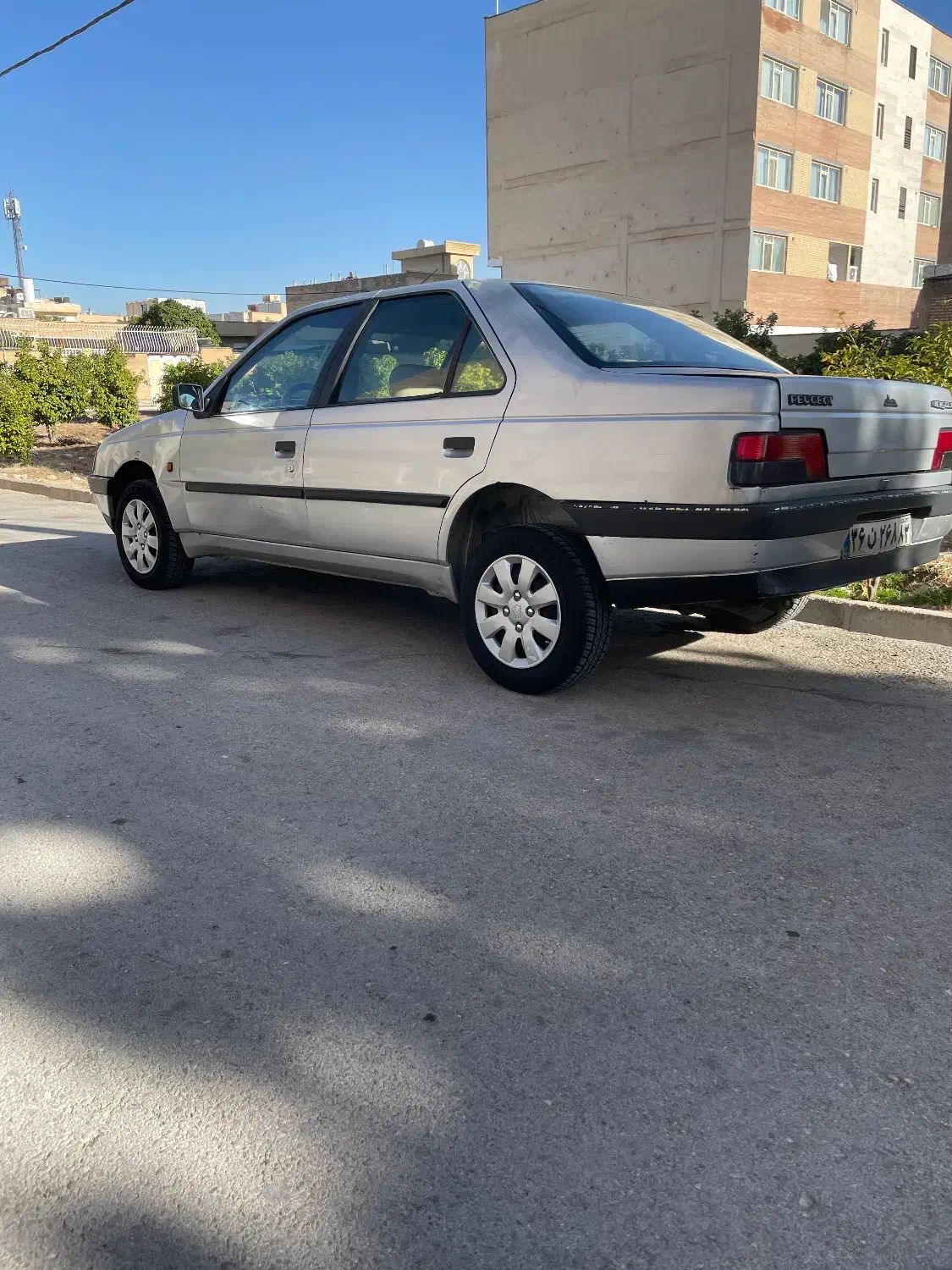 پژو ۴۰۵|خودرو سواری و وانت|شیراز, فرگاز|دیوار