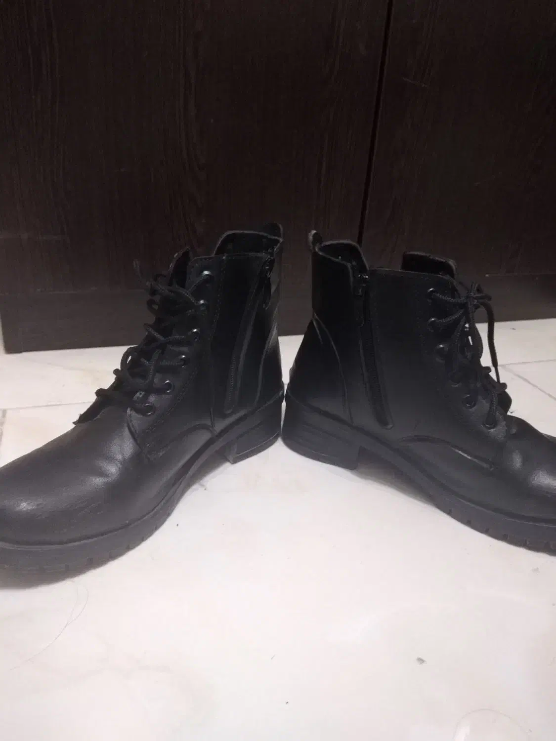 بوت|کیف، کفش، کمربند|فردوسیه, |دیوار