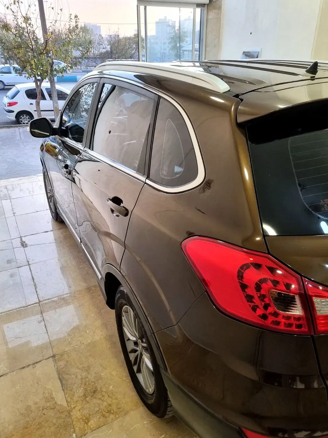 تیگو ۵ لاکچری بدون رنگ بدون خط و خش|خودرو سواری و وانت|تهران, نارمک|دیوار