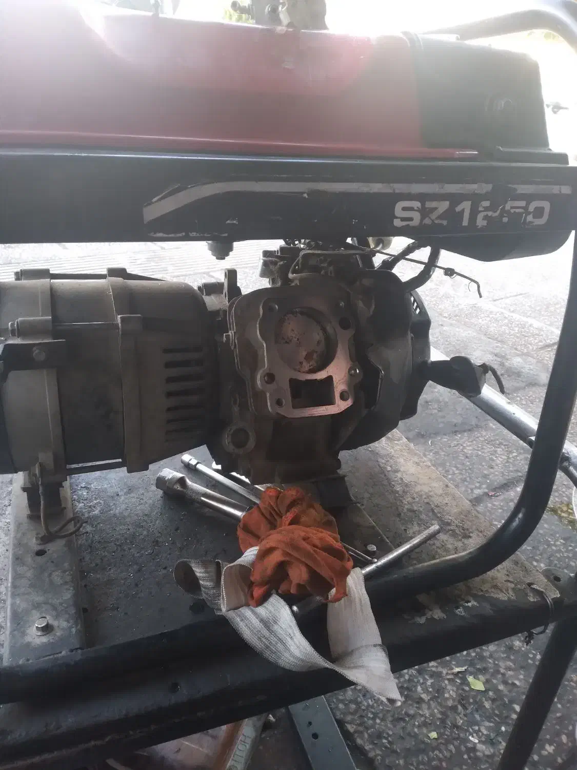 تعمیر گاه تخصصی موتور .برق اره .و سمپاشها|ماشینآلات صنعتی|شیراز, بالا کفت|دیوار