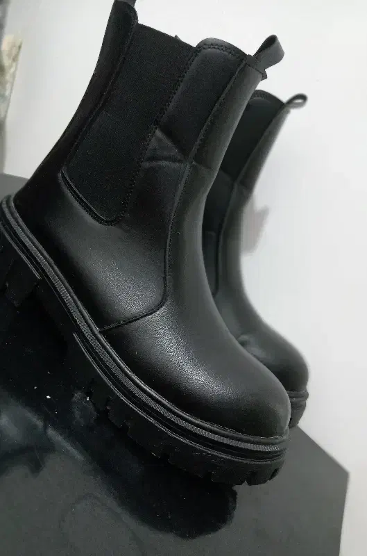 بوت دخترانه|کیف، کفش، کمربند|نیشابور, ناسیونال|دیوار