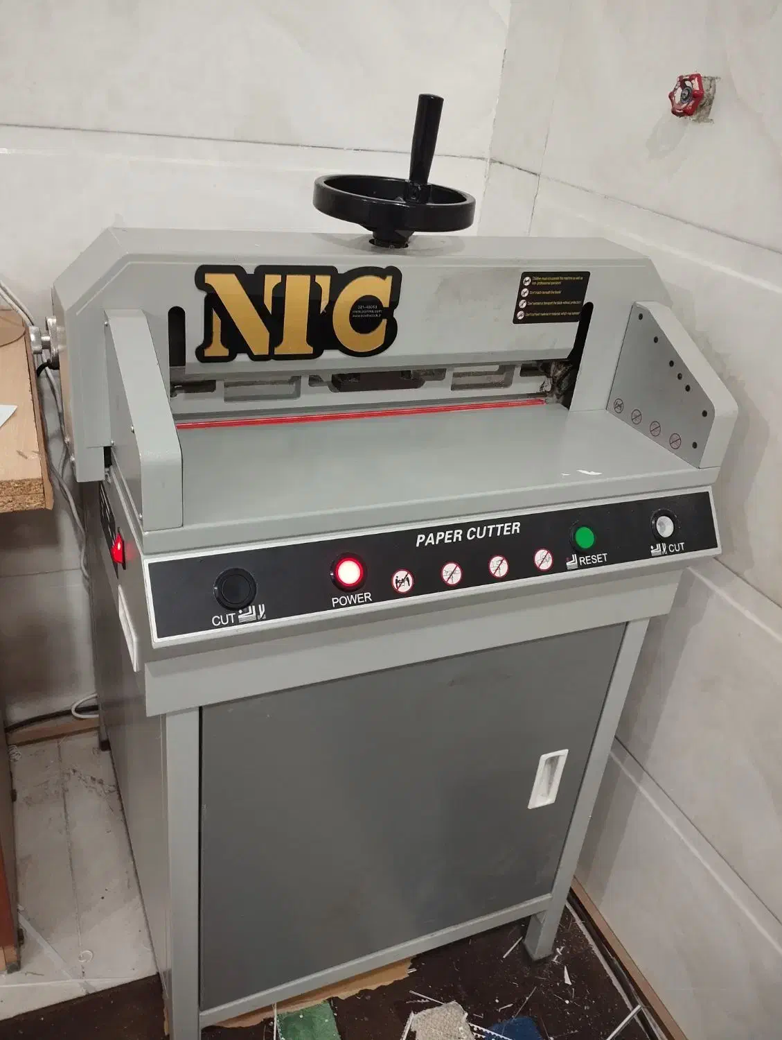 واگذاری لوازم تحریر و کافی نت|فروشگاه و مغازه|بافق, |دیوار