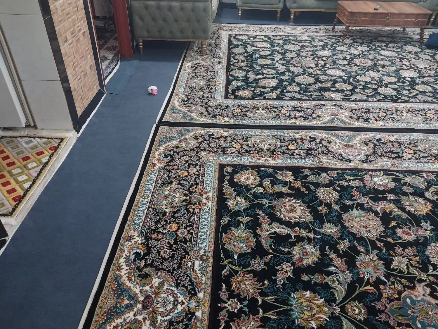 فرش سرمه ای افشان|فرش|کرمانشاه, |دیوار