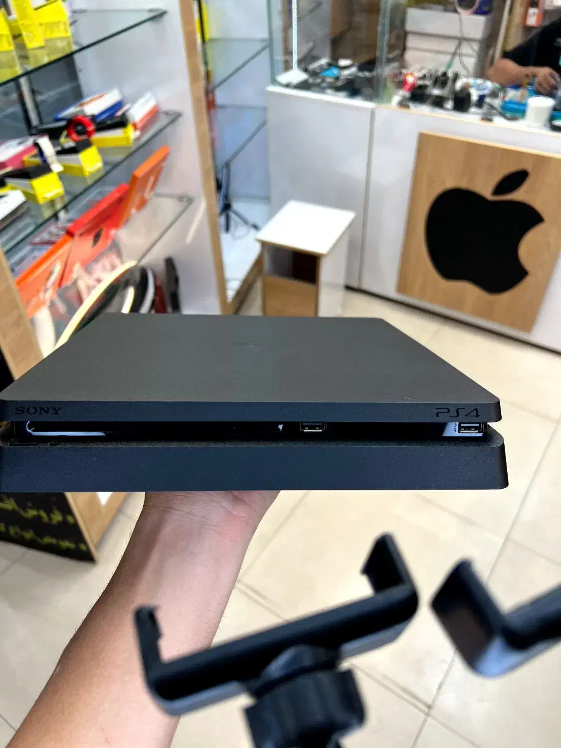 Ps4 اسلیم یک ترابایت آکبند|کنسول، بازی ویدئویی و آنلاین|پرند, فاز ۲|دیوار