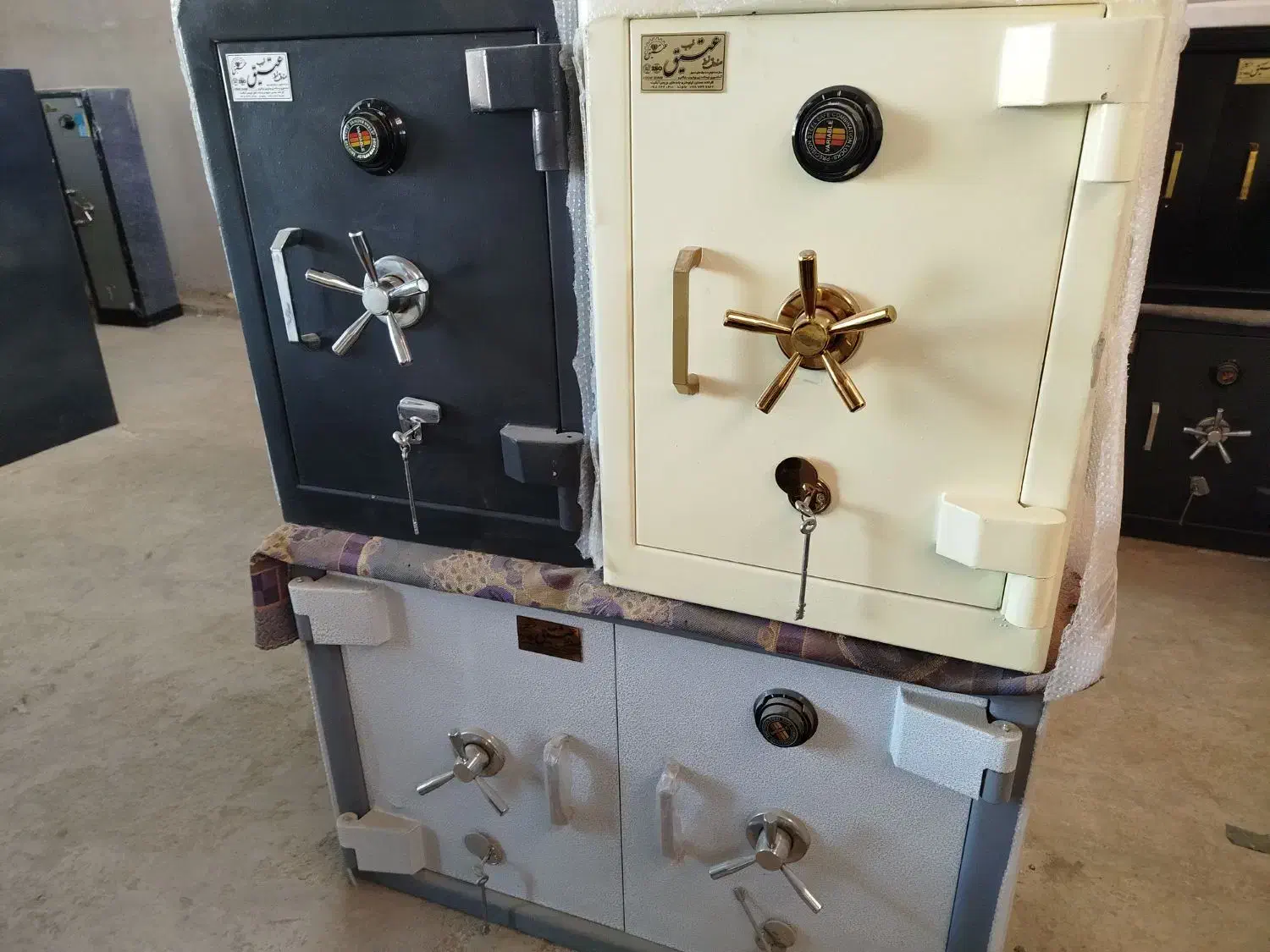 گاوصندوق 150*45|ابزارآلات|سنقر, |دیوار