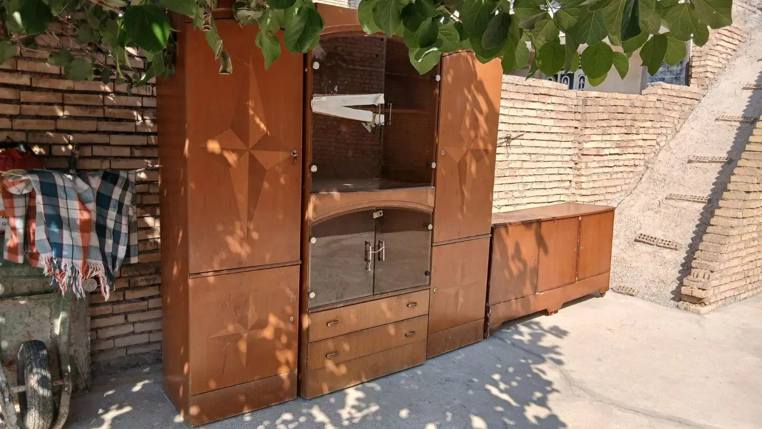 کمد|جاکفشی، کمد، دراور|شوشتر, |دیوار