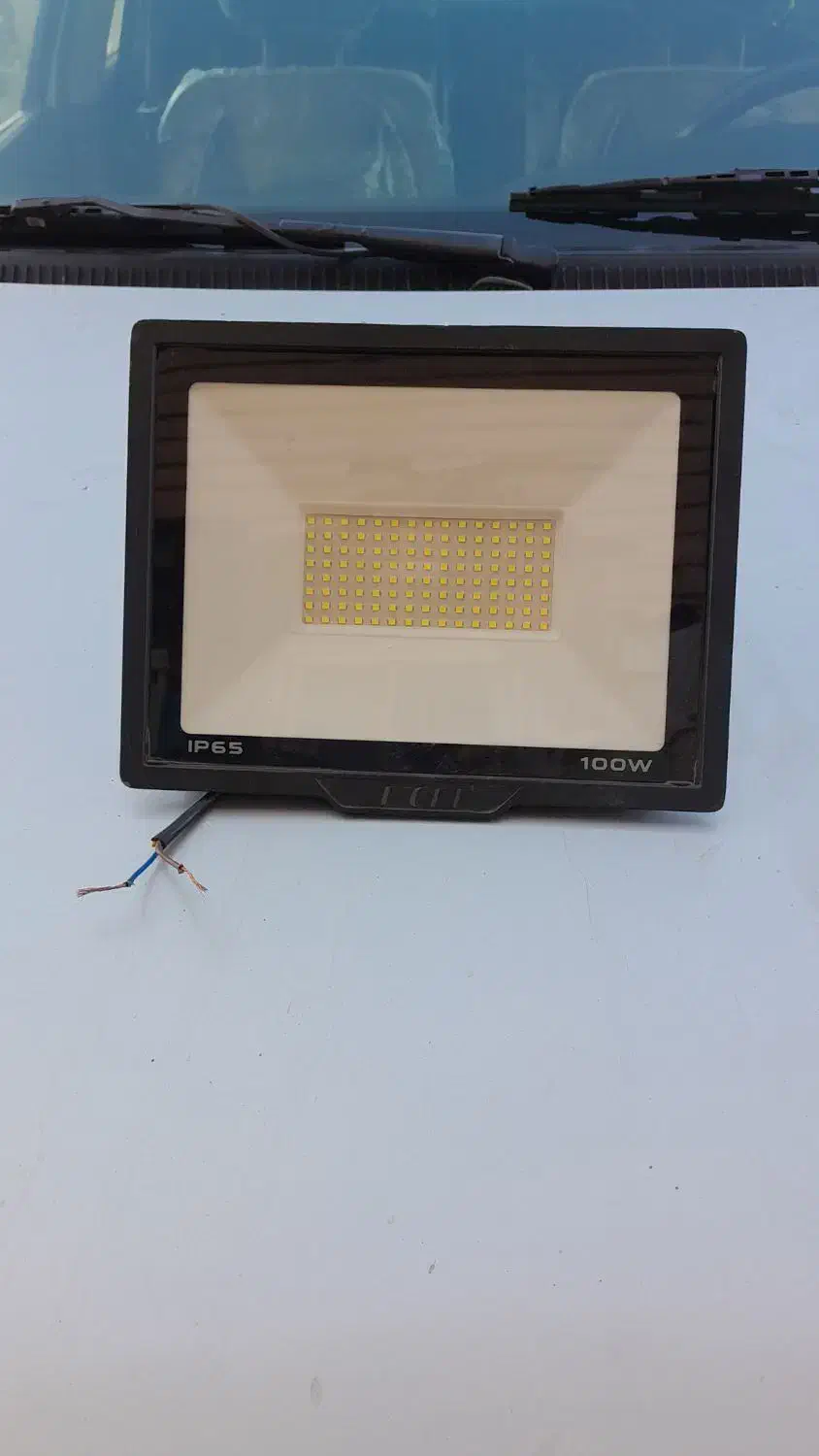 پرژکتور|تلویزیون و پروژکتور|خوی, |دیوار