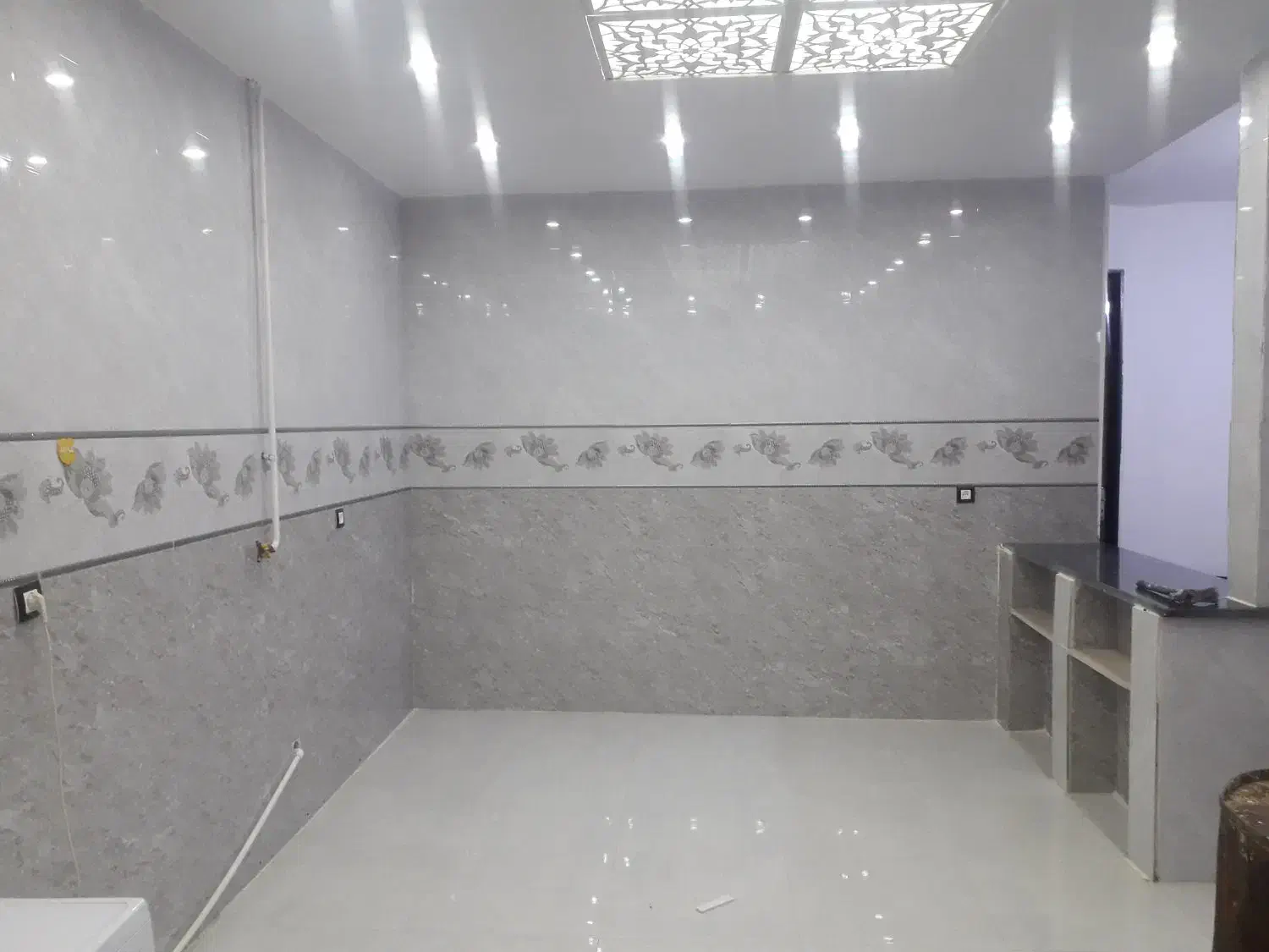 انجام کارکاشی سرامیک سنگ پله موزائیک|خدمات پیشه و مهارت|اسلام‌‌آباد غرب, |دیوار