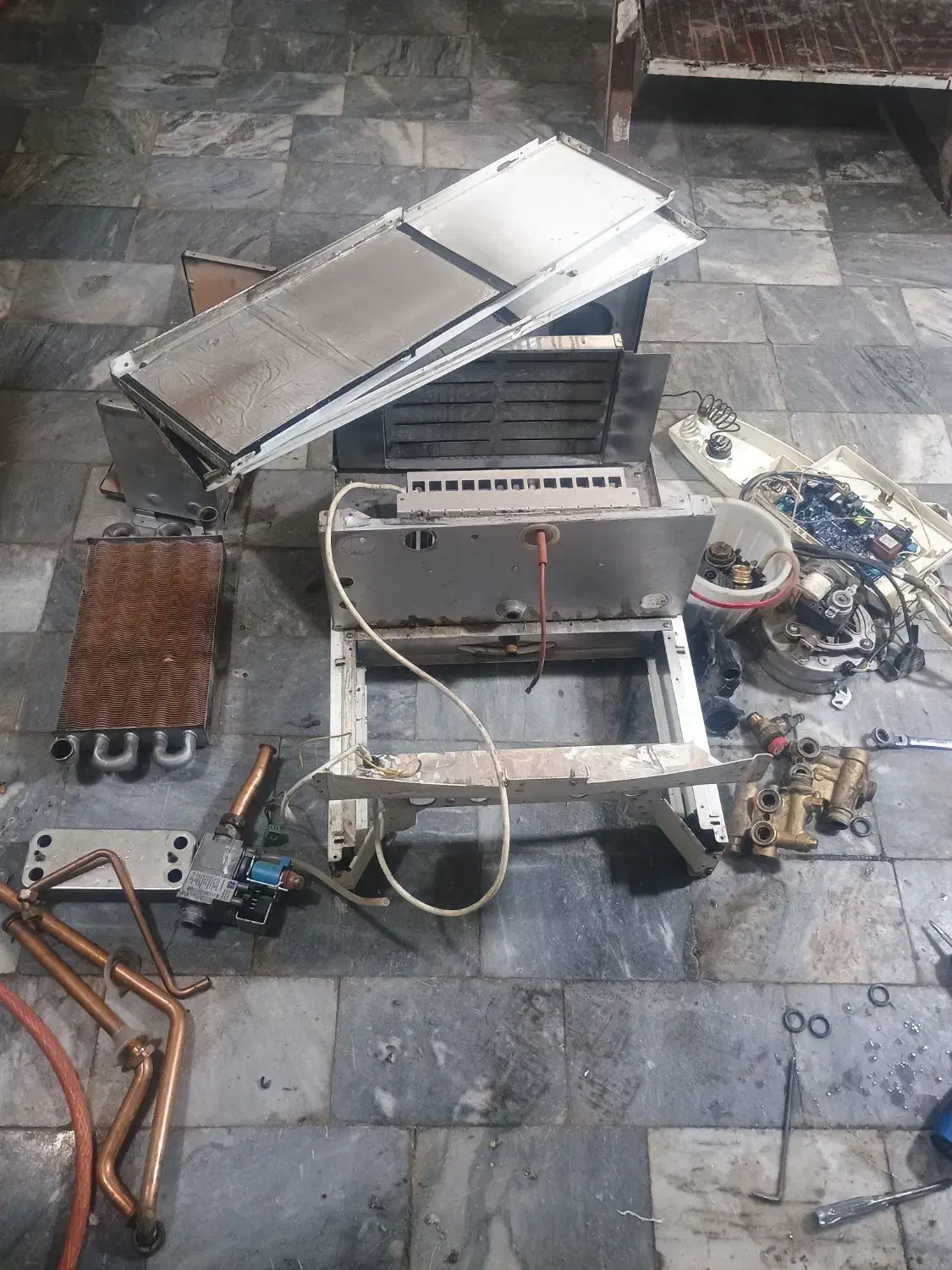 تعمیرونصب|خدمات پیشه و مهارت|شهریار, رضی آباد بالا|دیوار