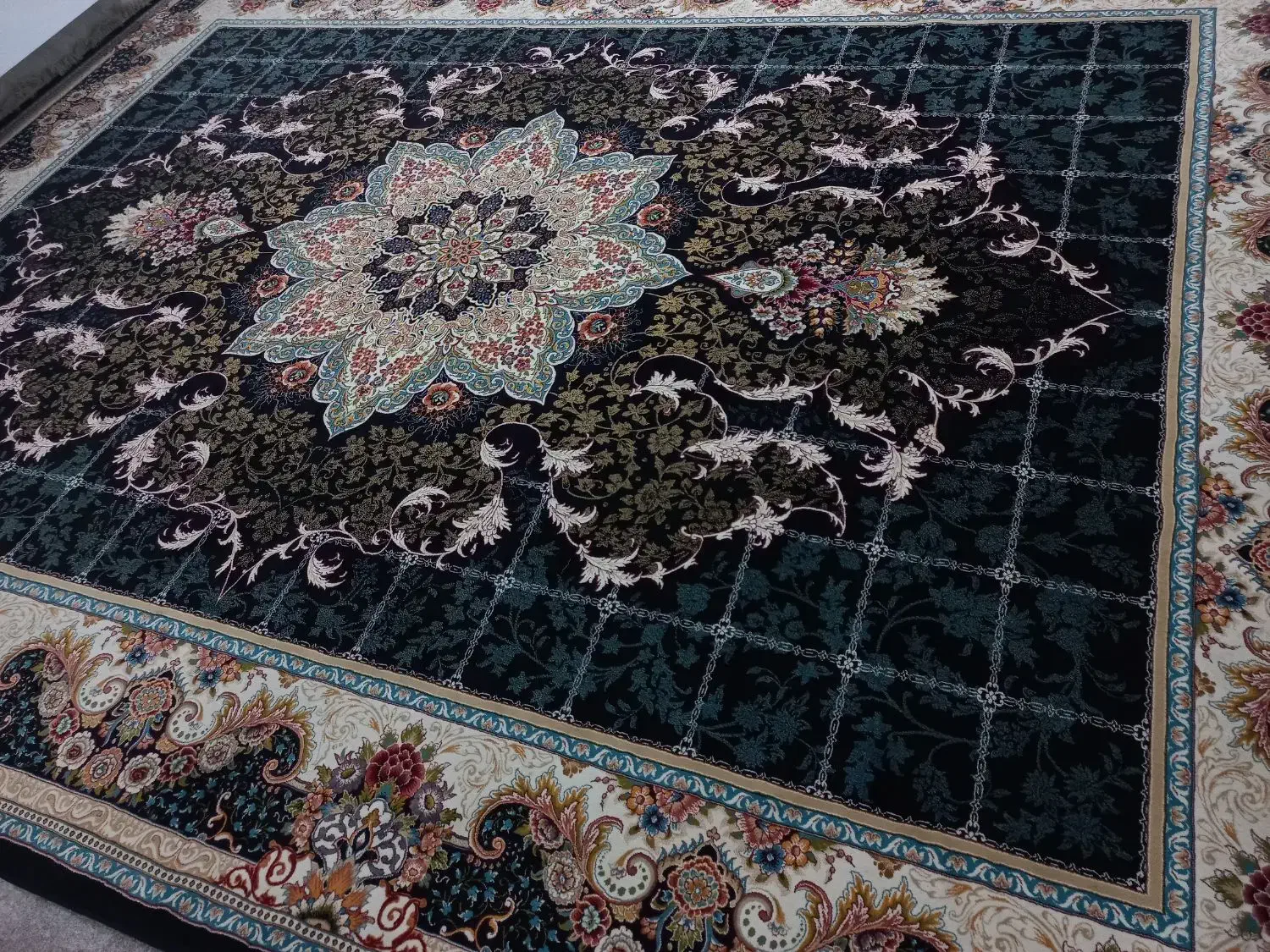 فرش|فرش|خمینی‌شهر, |دیوار