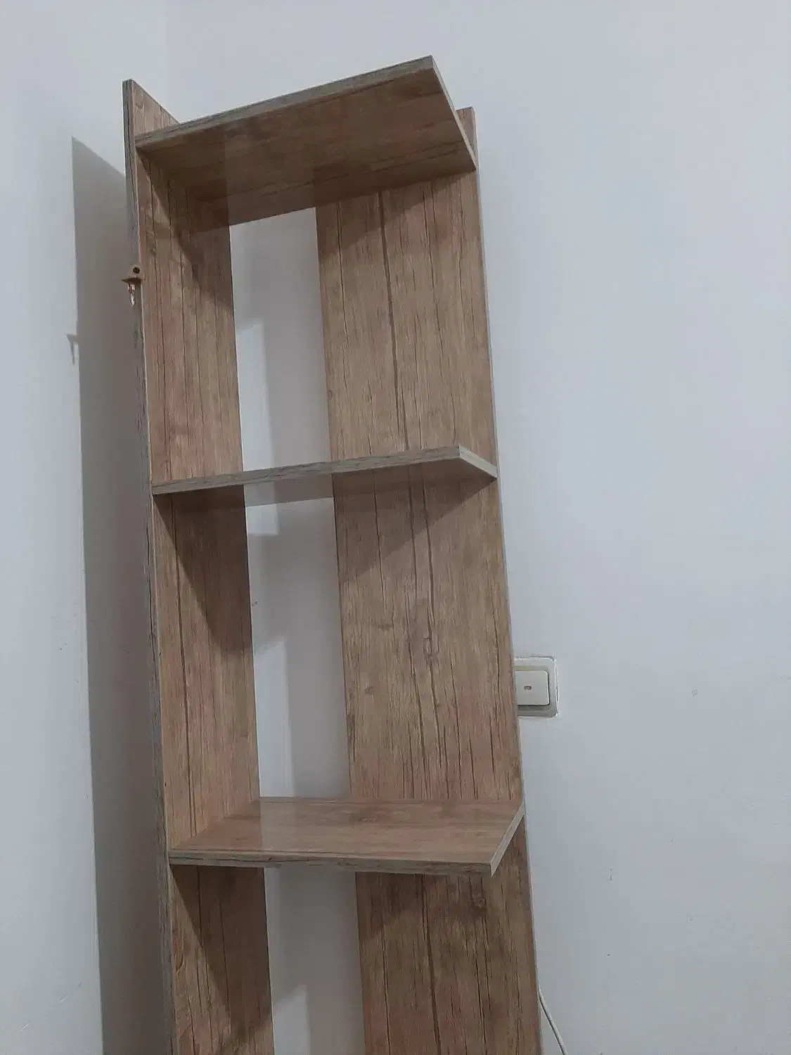 کتابخانه|کتابخانه، شلف، قفسه‌های دیواری|خرم‌آباد, |دیوار