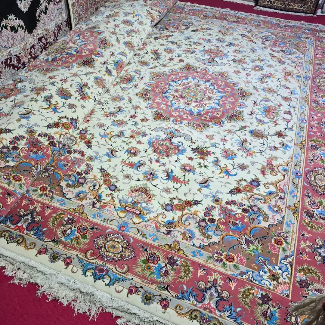 جفت ۱۲متری خطیبی دستباف|فرش|تهران, سنائی|دیوار