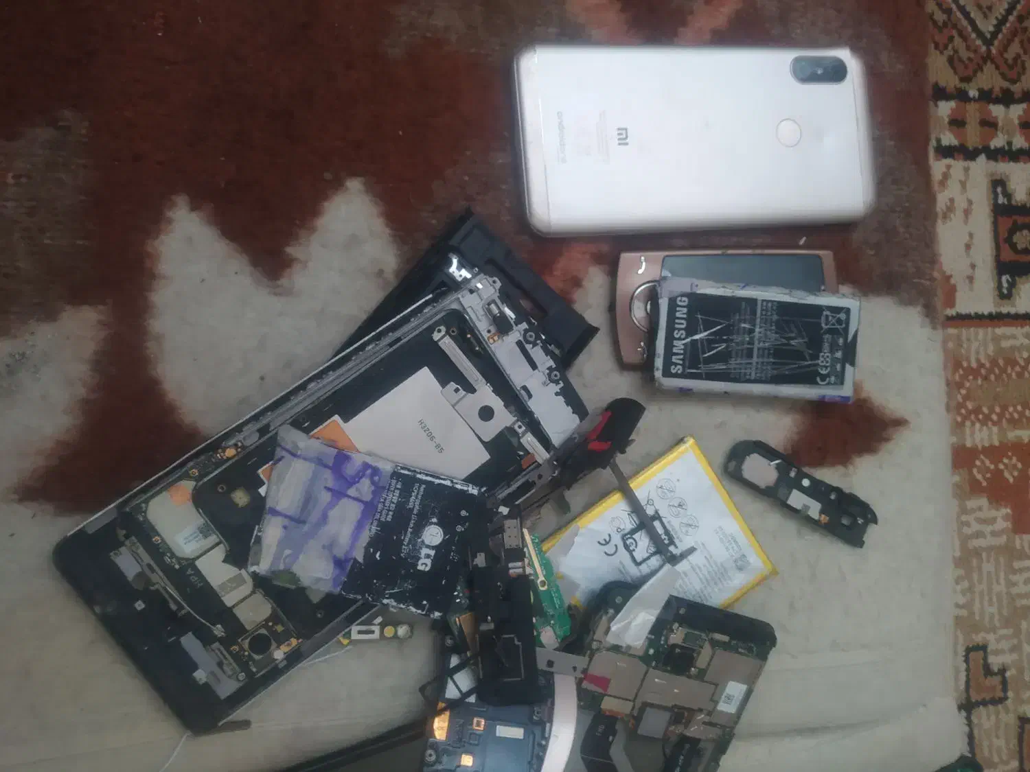 تعدادی گوشی|موبایل|اصفهان, الهیه|دیوار