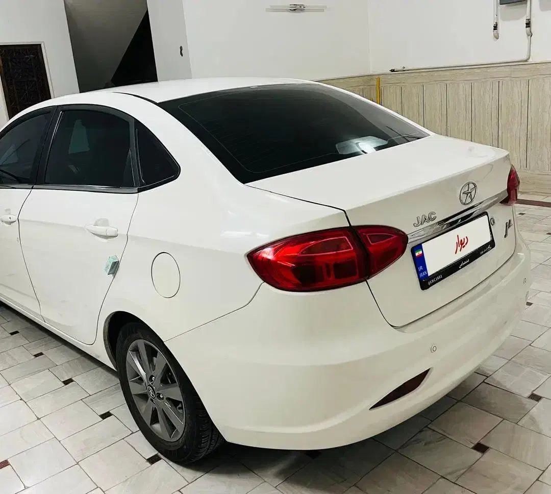 جک j4|خودرو سواری و وانت|قم, انسجام|دیوار