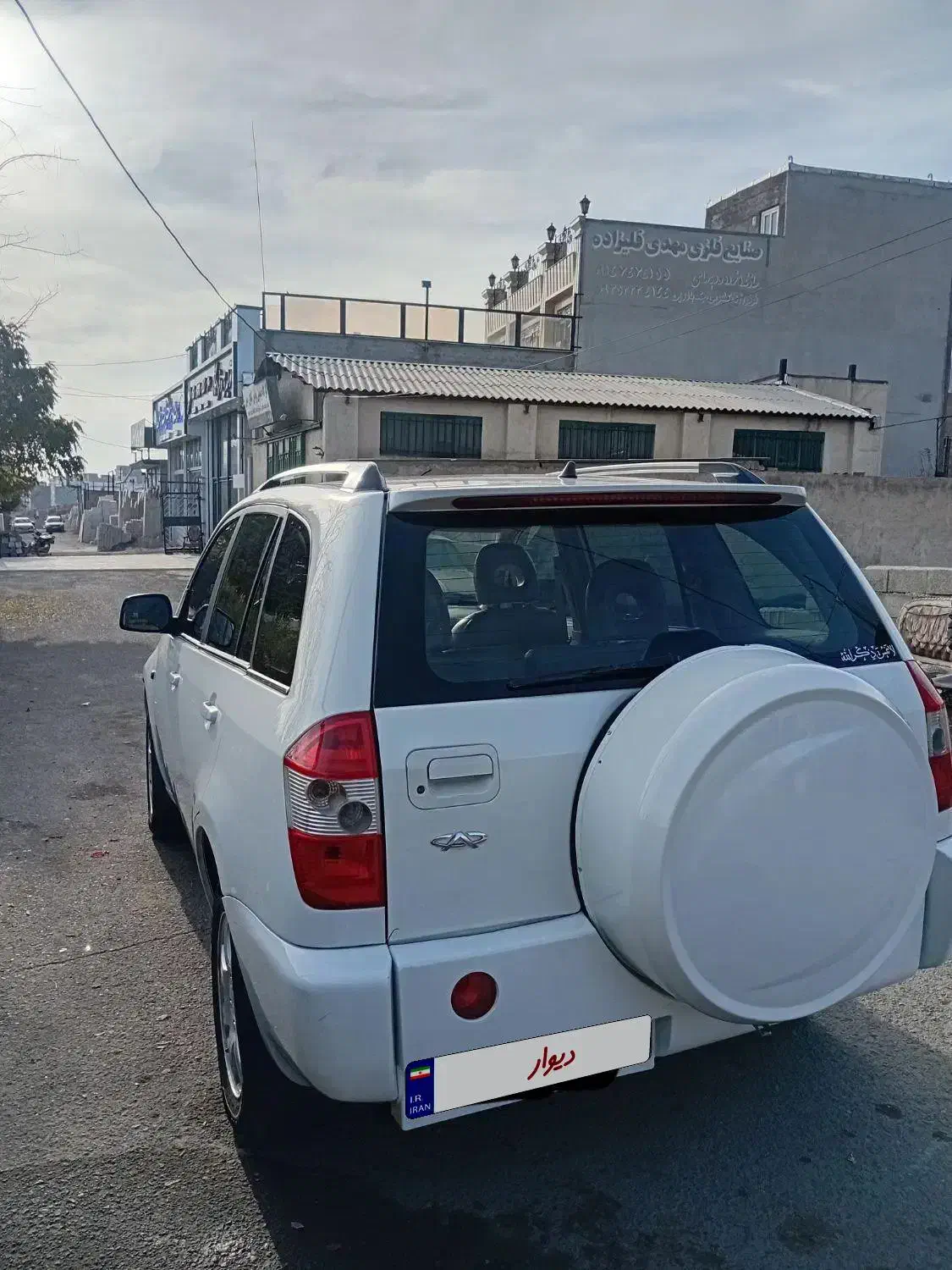 x33 مدل ۹۱ بیرنگ تمییز|خودرو سواری و وانت|اردبیل, |دیوار