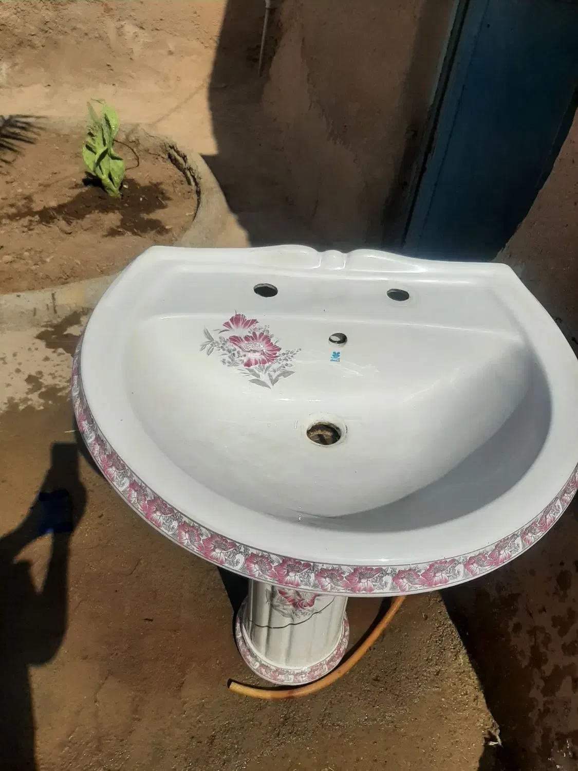 سنگ روشویی|لوازم سرویس بهداشتی|گرمسار, |دیوار