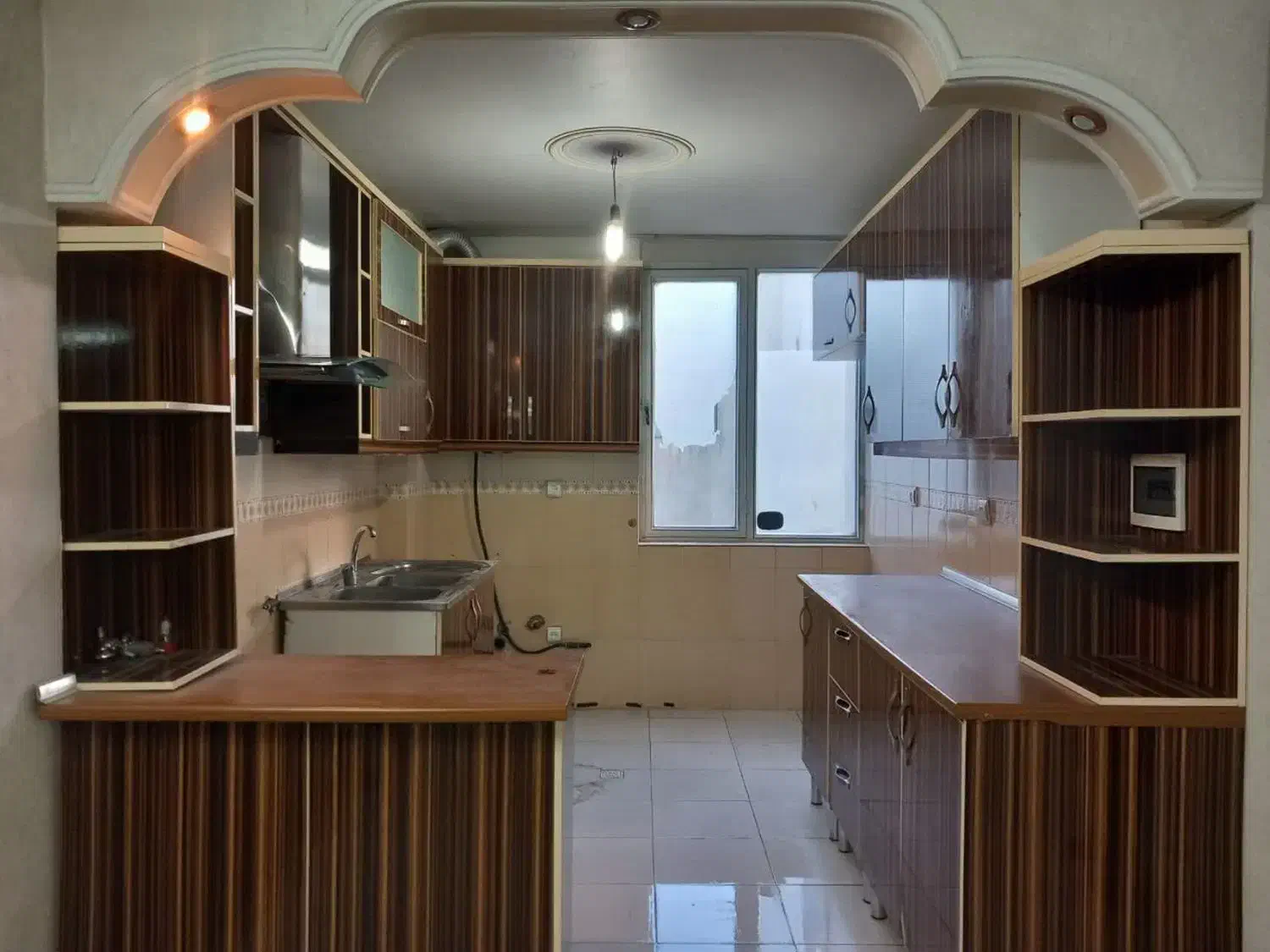 آپارتمان 60متری دارای پارکینگ و انباری مستقل|اجارهٔ آپارتمان|ری, شهادت|دیوار