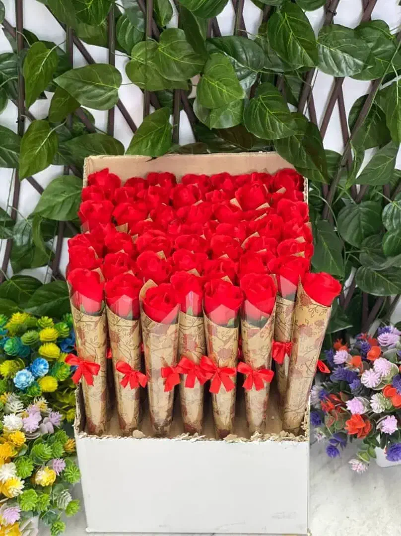 انواع شیشه گل بمناسبت روز مادر  روز زن (تک و عمده)|گل مصنوعی|اهواز, پادادشهر|دیوار