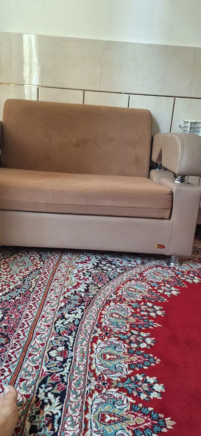 مبل تخت شو|مبلمان خانگی و میز عسلی|سیرجان, |دیوار