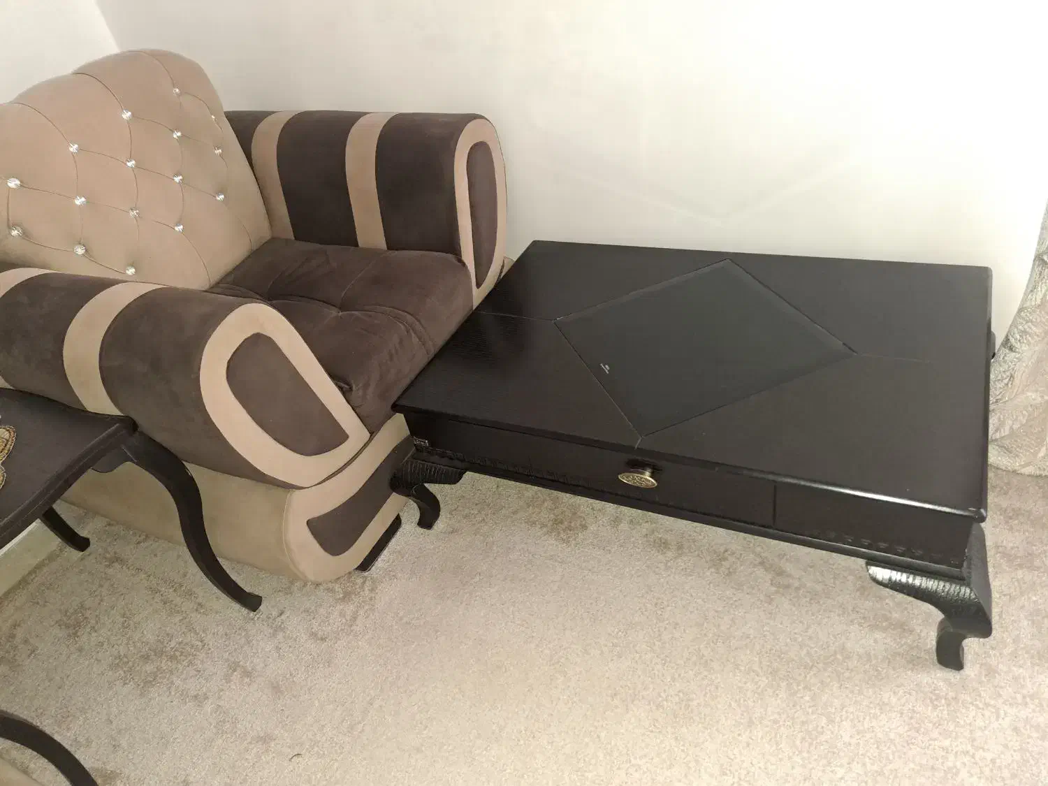 فروش یک دست مبل راحتی 8نفره در حد|مبلمان خانگی و میز عسلی|تالش, هشتپر|دیوار