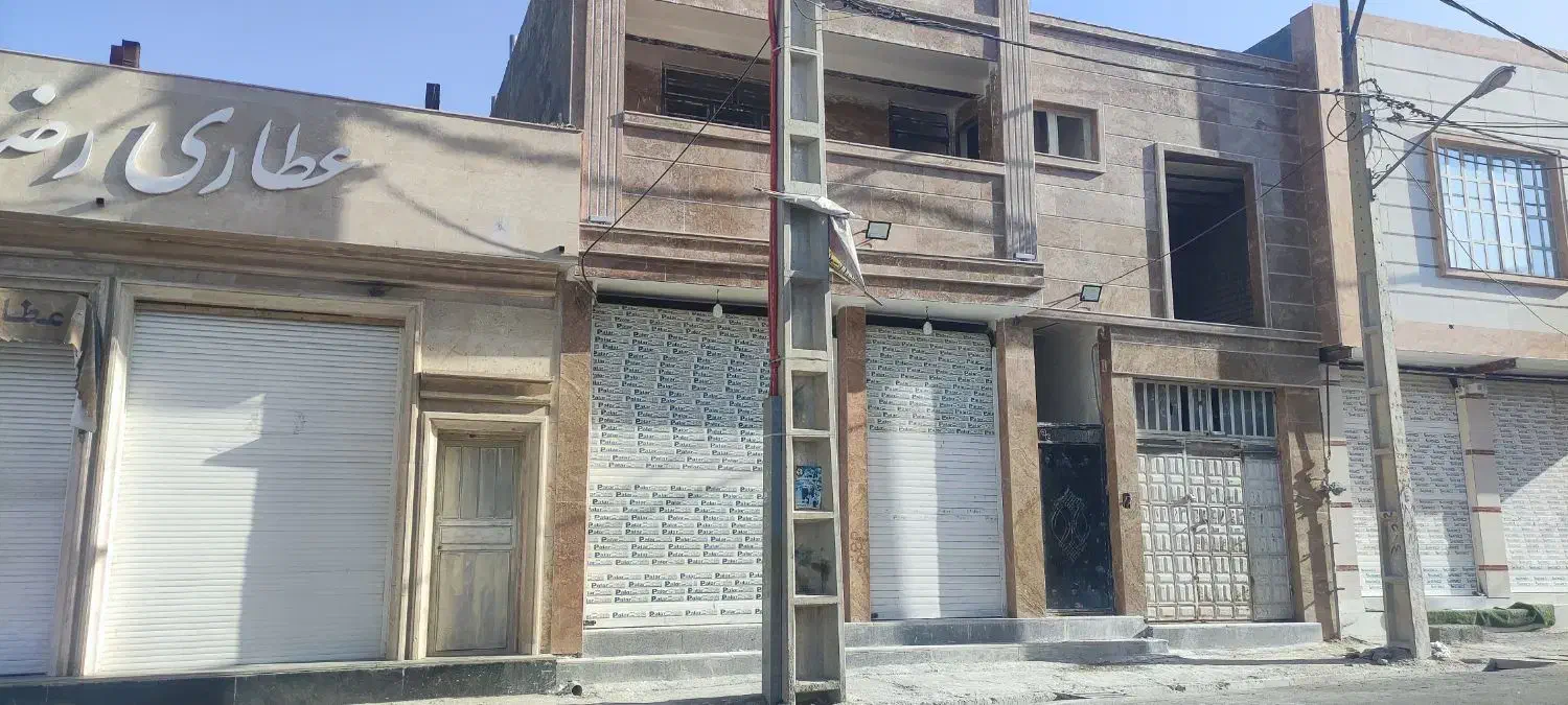 ۲باب مغازه ۳۷ و۴۷مترهرکدام جداگانه با سرویس بهداشت|اجارهٔ مغازه و غرفه|شیراز, سعدیه جنوبی|دیوار