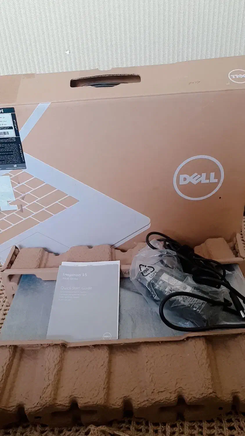 لپ تاپ DELL Inspiron 15 رم ۸ گرافیک دار کاملاسالم|رایانه همراه|شیراز, مسلم|دیوار