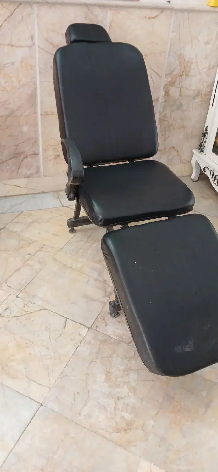 صندلی اصلاح|آرایشگاه و سالن‌های زیبایی|قوچان, |دیوار