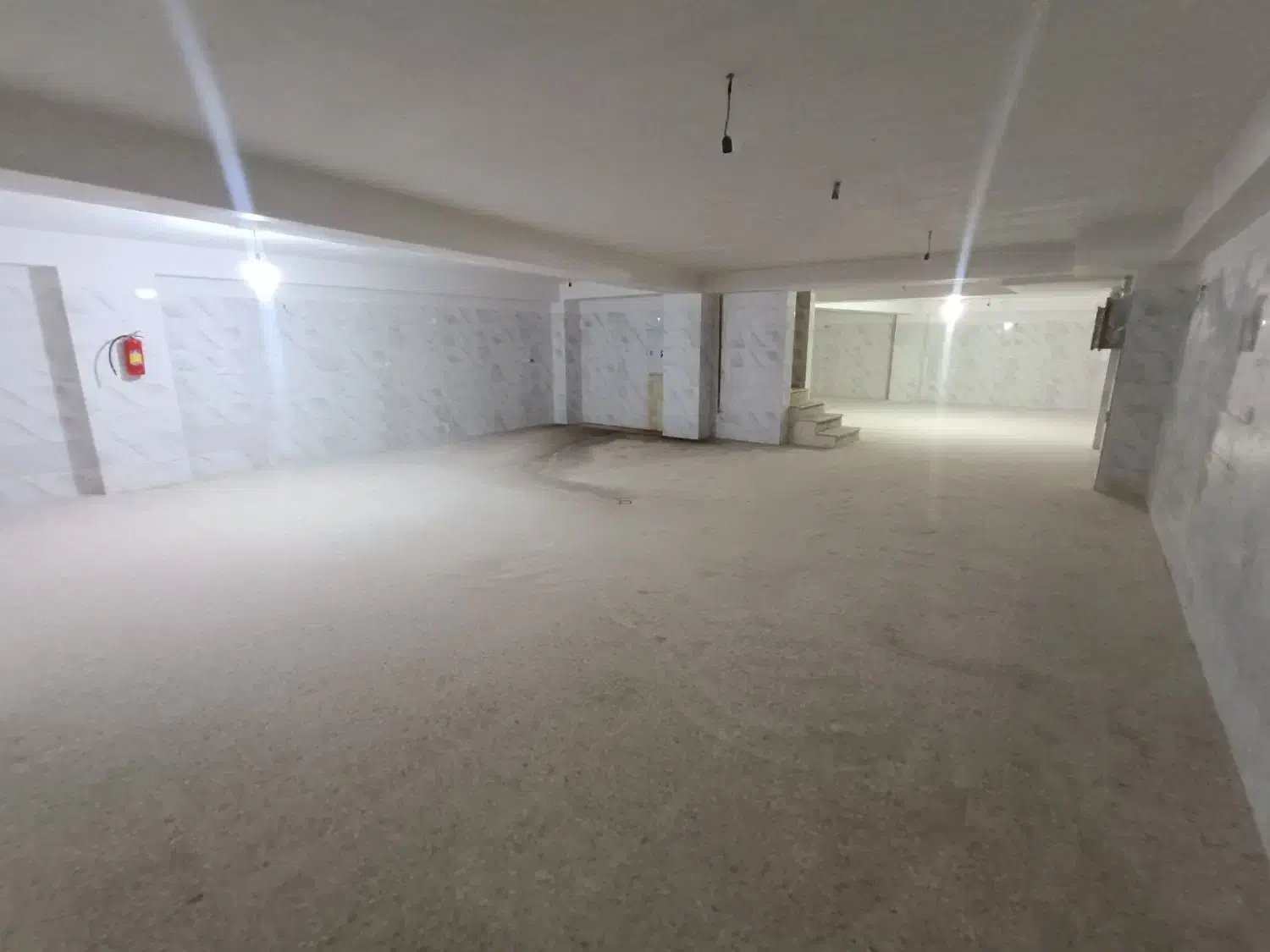 اجاره زیرزمین مناسب تولیدی یا فضای کارگاهی|اجارهٔ مغازه و غرفه|بهارستان, |دیوار