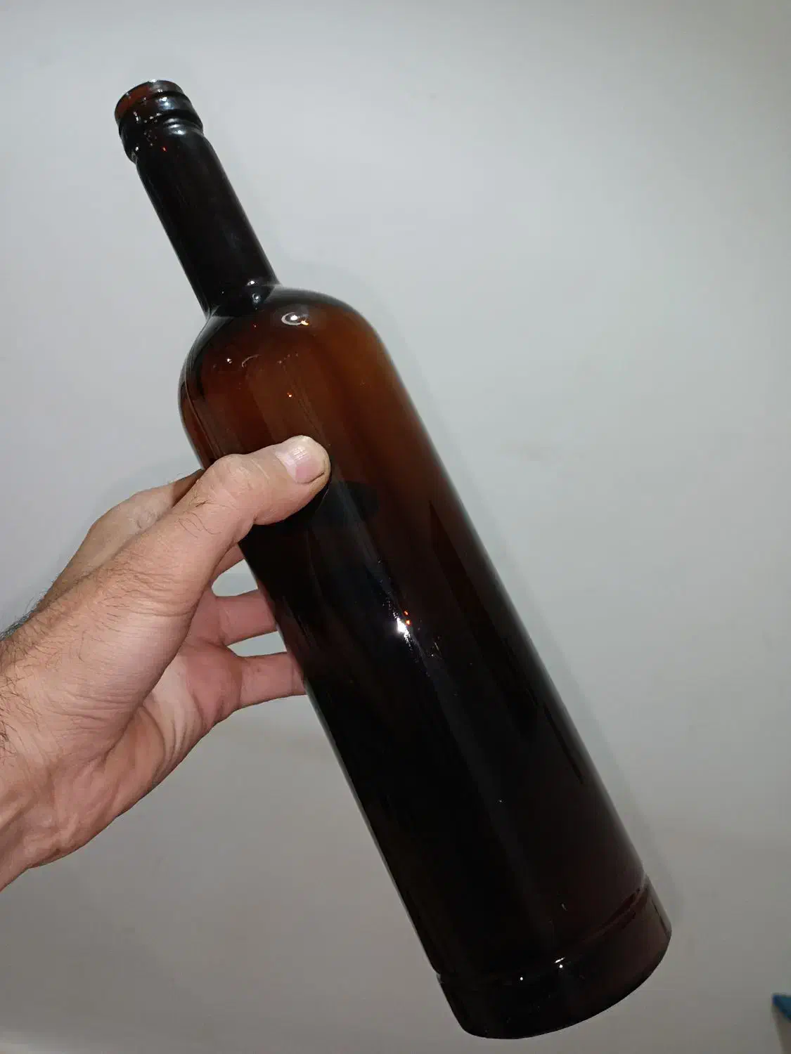 بطری یک لیتری و نیم لیتری|ظروف نگهدارنده، پلاستیکی، یک‌بارمصرف|اهواز, سیصد دستگاه|دیوار