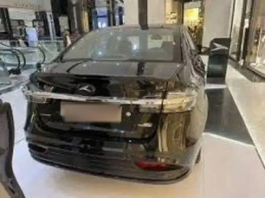 کی ام سی Eagle مدل 1405|خودرو سواری و وانت|رشت, جانبازان|دیوار