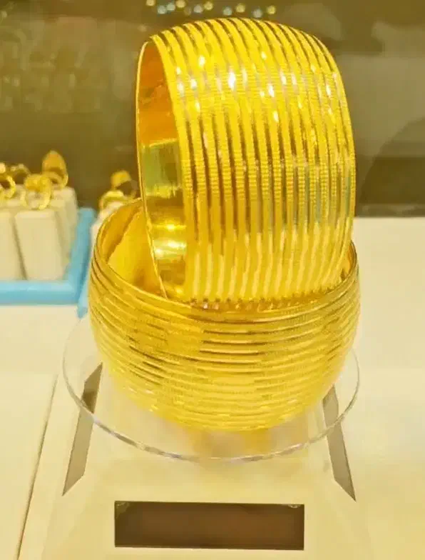 تک پوش ۷سانتی وزن ۱۸گرم گالری فرهاد(کوت عبدالله)|جواهرات|اهواز, بیست متری شهرداری|دیوار