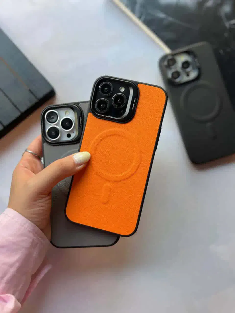 گارد چرم آیفون (قاب آیفون ۱۳)|لوازم جانبی موبایل و تبلت|تبریز, |دیوار