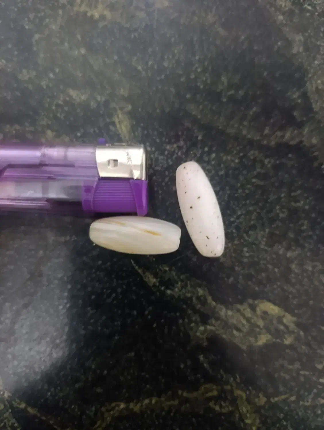 2عدد سنگ قدمت بالا 70ساله بکار اومد چت ویا پیام|جواهرات|نگین شهر, |دیوار