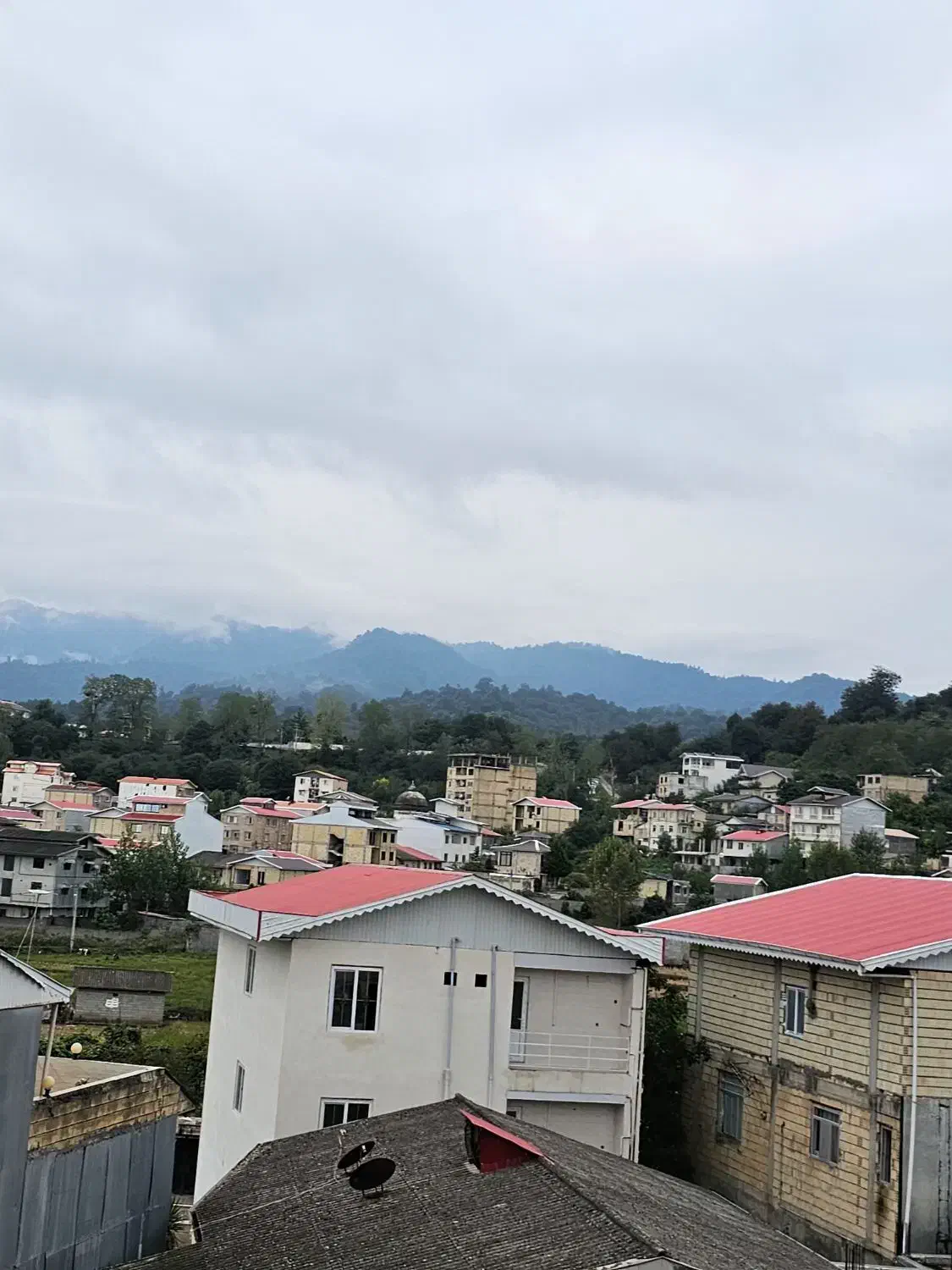 فروش آپارتمان/ فرصت و شرایط مناسب برای خانه دارشدن|فروش آپارتمان|تالش, هشتپر|دیوار