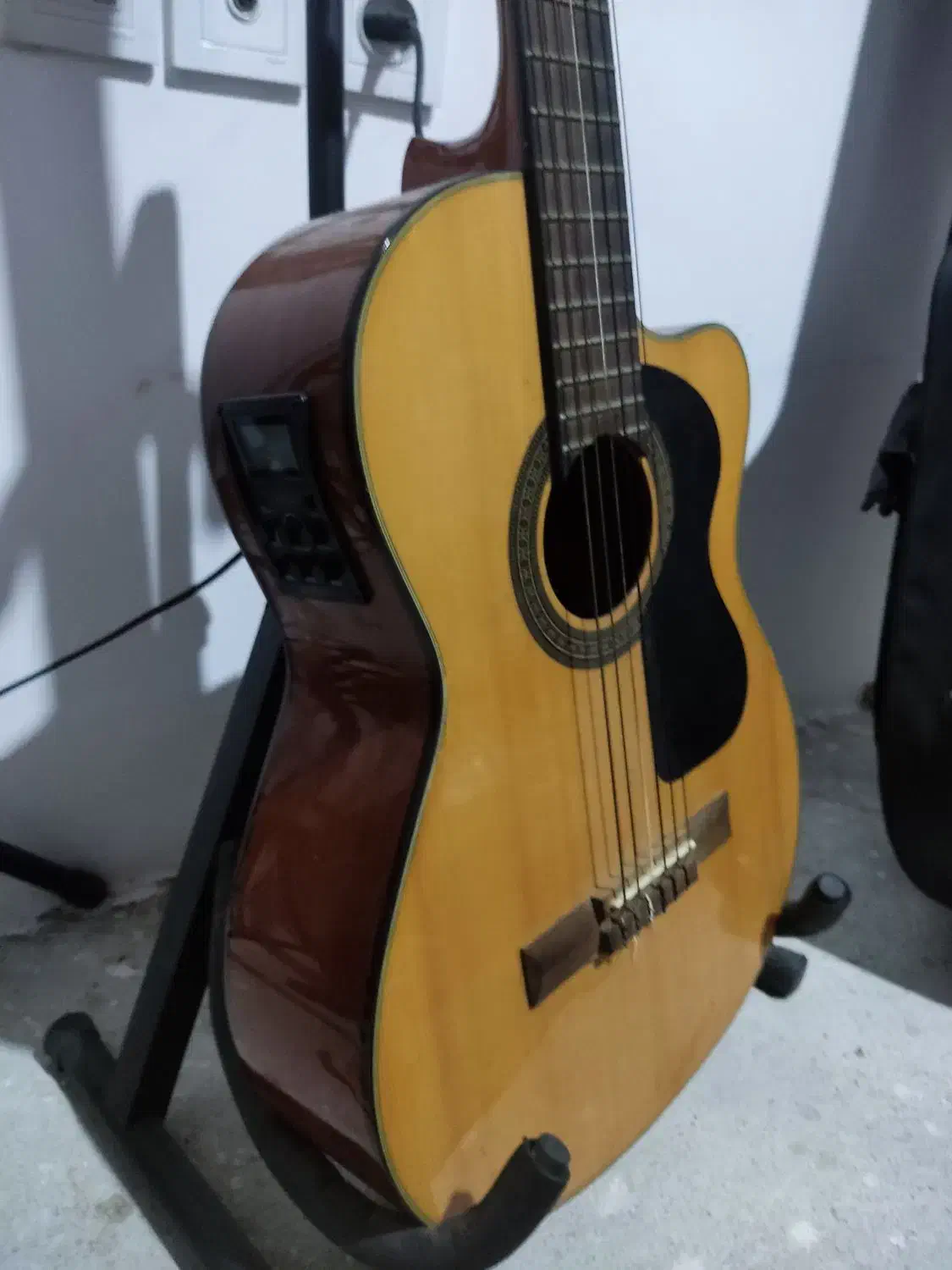 گیتار آریا Ak-30 پیکاپ دار|گیتار، بیس، امپلیفایر|تنکابن, |دیوار