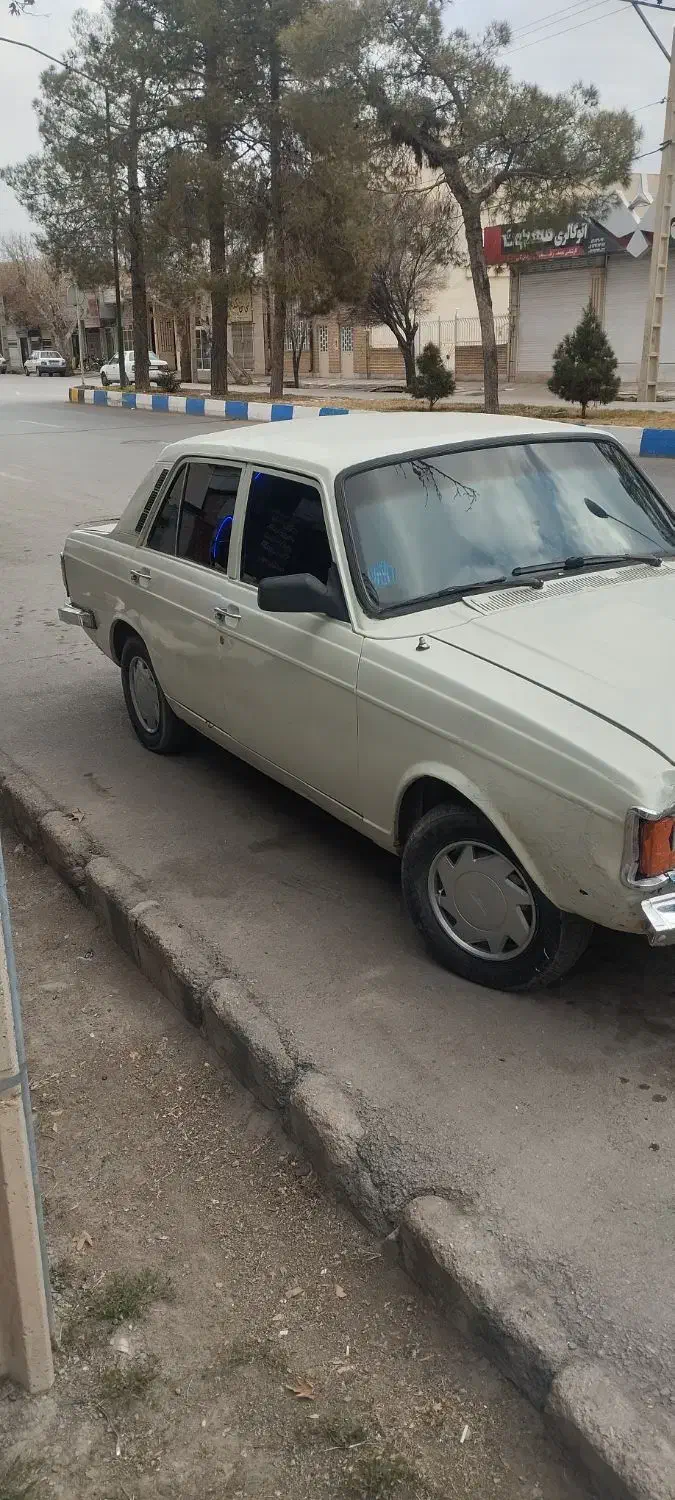 پیکان فروشی ۸۳|خودرو سواری و وانت|نیریز, |دیوار