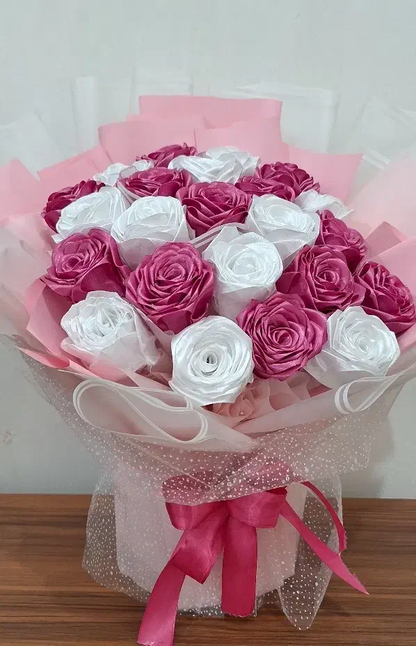 دسته گل ربانی|گل مصنوعی|شهرکرد, |دیوار