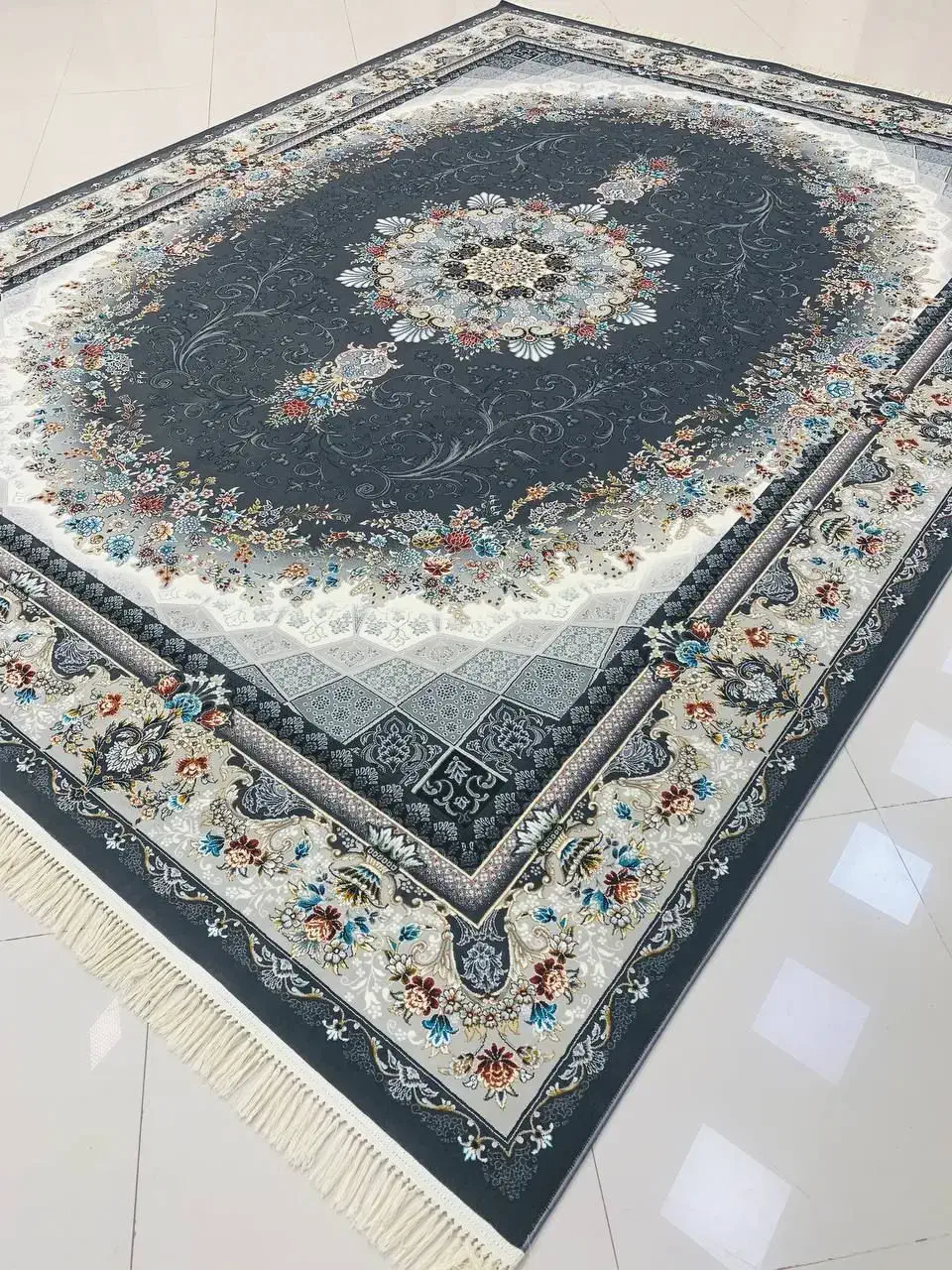 پدیده دودی فیلی|فرش|یزد, |دیوار