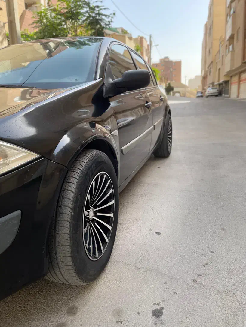 مگان ۲هزا اتومات|خودرو سواری و وانت|اصفهان, گلزار|دیوار