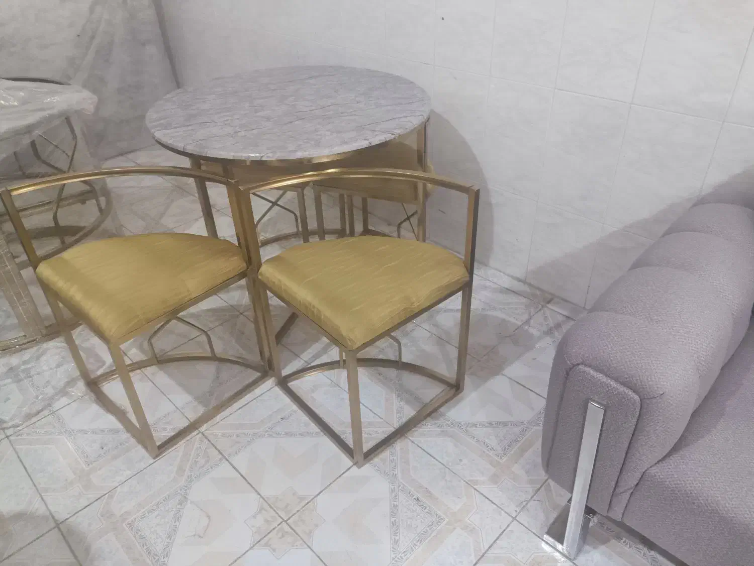 میز نهارخوری فلزی وچوبی|میز و صندلی غذاخوری|ایلام, |دیوار