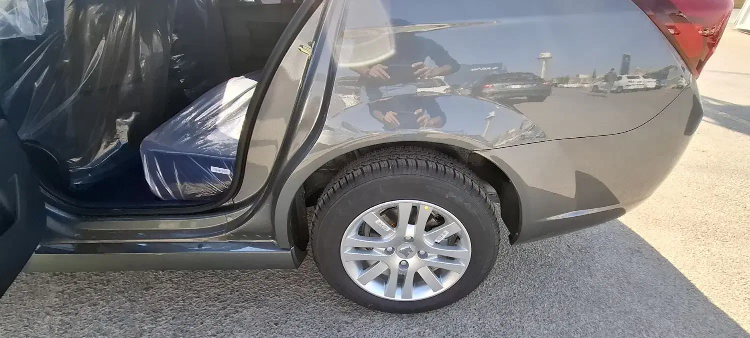 دنا پلاس صفر ۶ دنده دستی با SBR و رینگ مدل ۴۰۴|خودرو سواری و وانت|اصفهان, بهارستان|دیوار