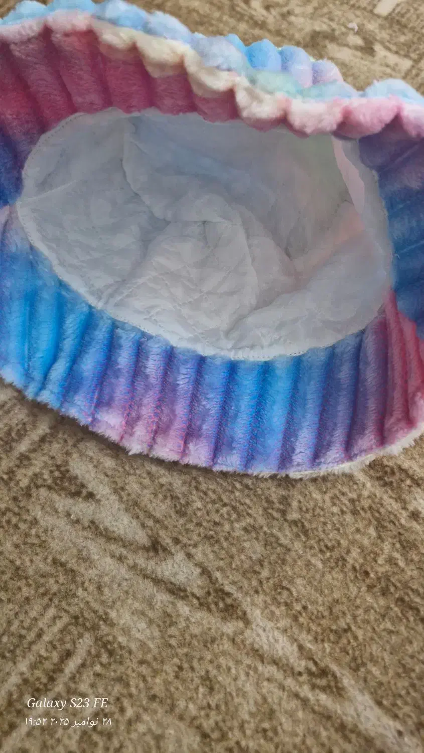 کلاه|لباس|تبریز, |دیوار