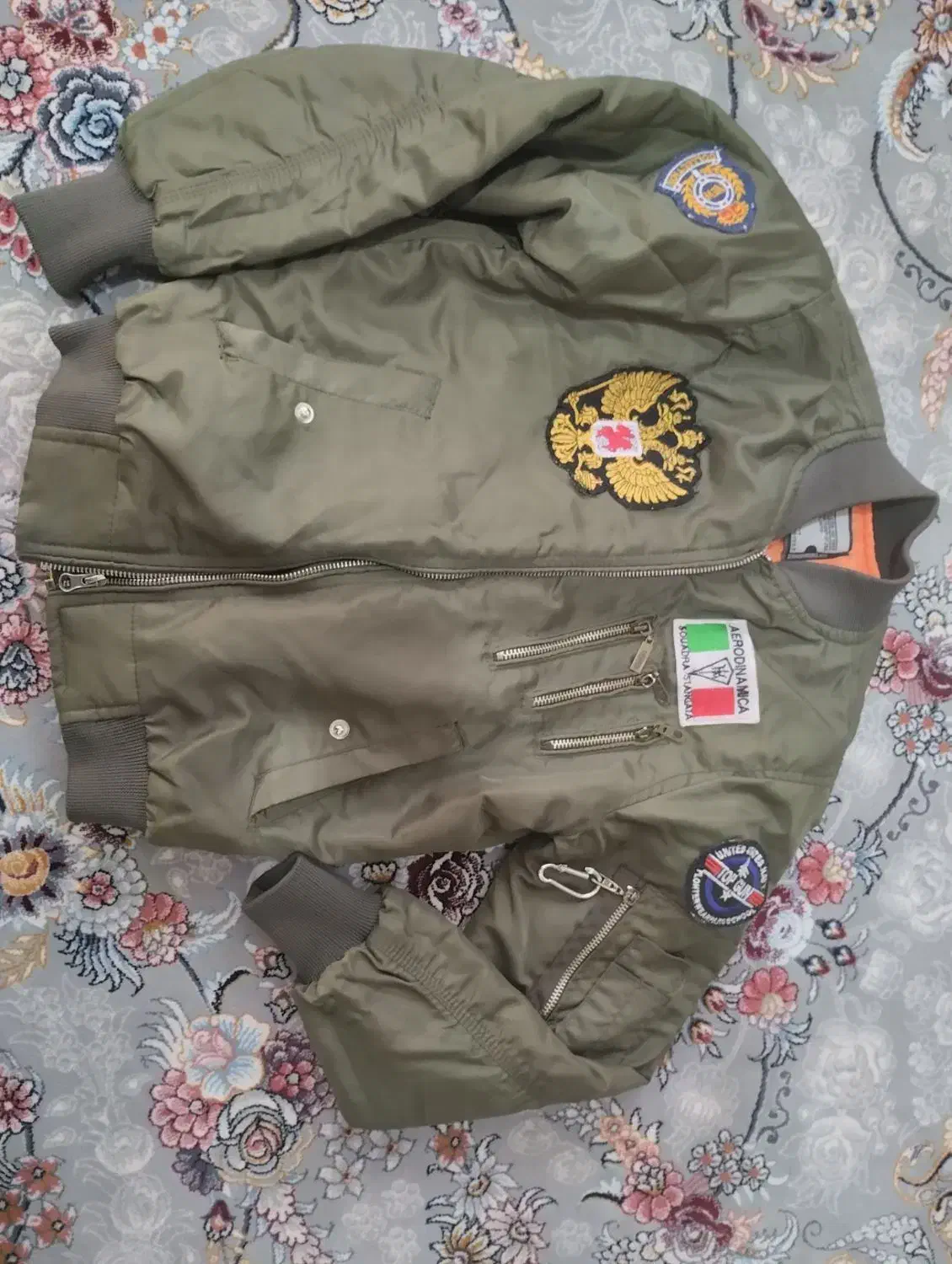 دوعددکاپشن درحدنو|کفش و لباس بچه|شهرضا, |دیوار