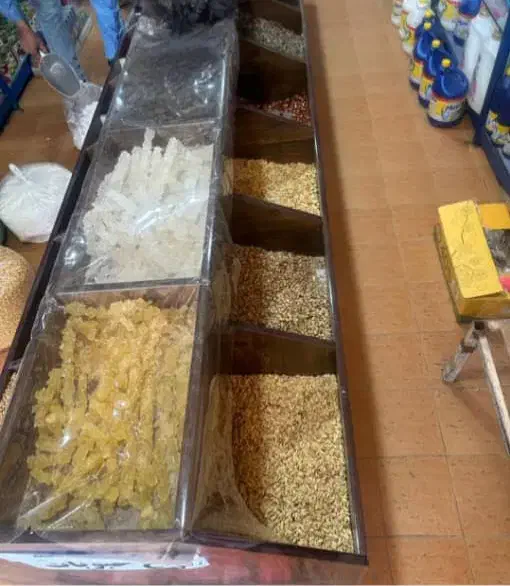 ویترین حبوبات و خشکبار مواد غذایی|بوفه، ویترین، کنسول|داراب, |دیوار