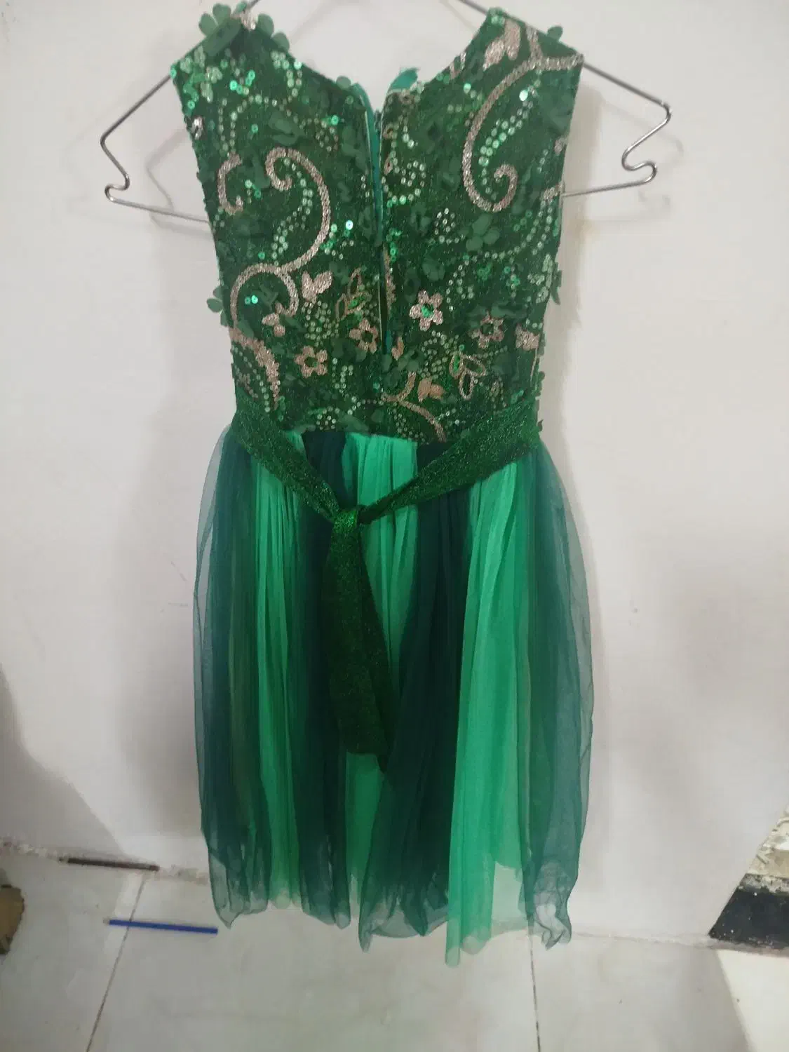 چند تا پیراهن دخترانه نو.همش با هم واسه ۷تا ۸سال|لباس|مشهد, پورسینا|دیوار