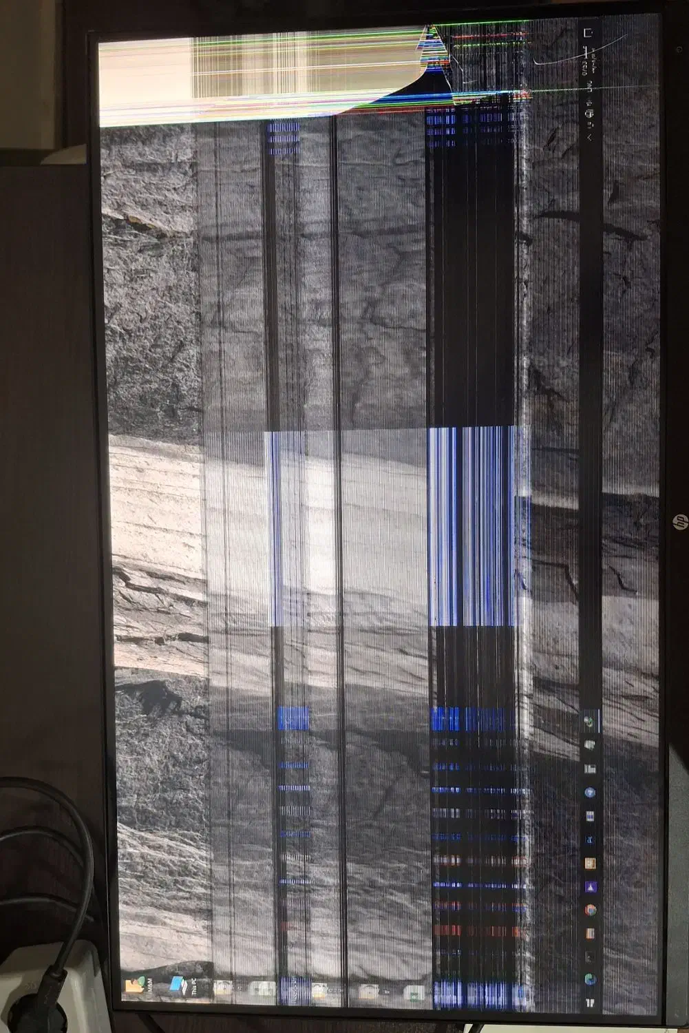 مانیتور hp|قطعات و لوازم جانبی رایانه|شاهین‌شهر, دکتر حسابی|دیوار