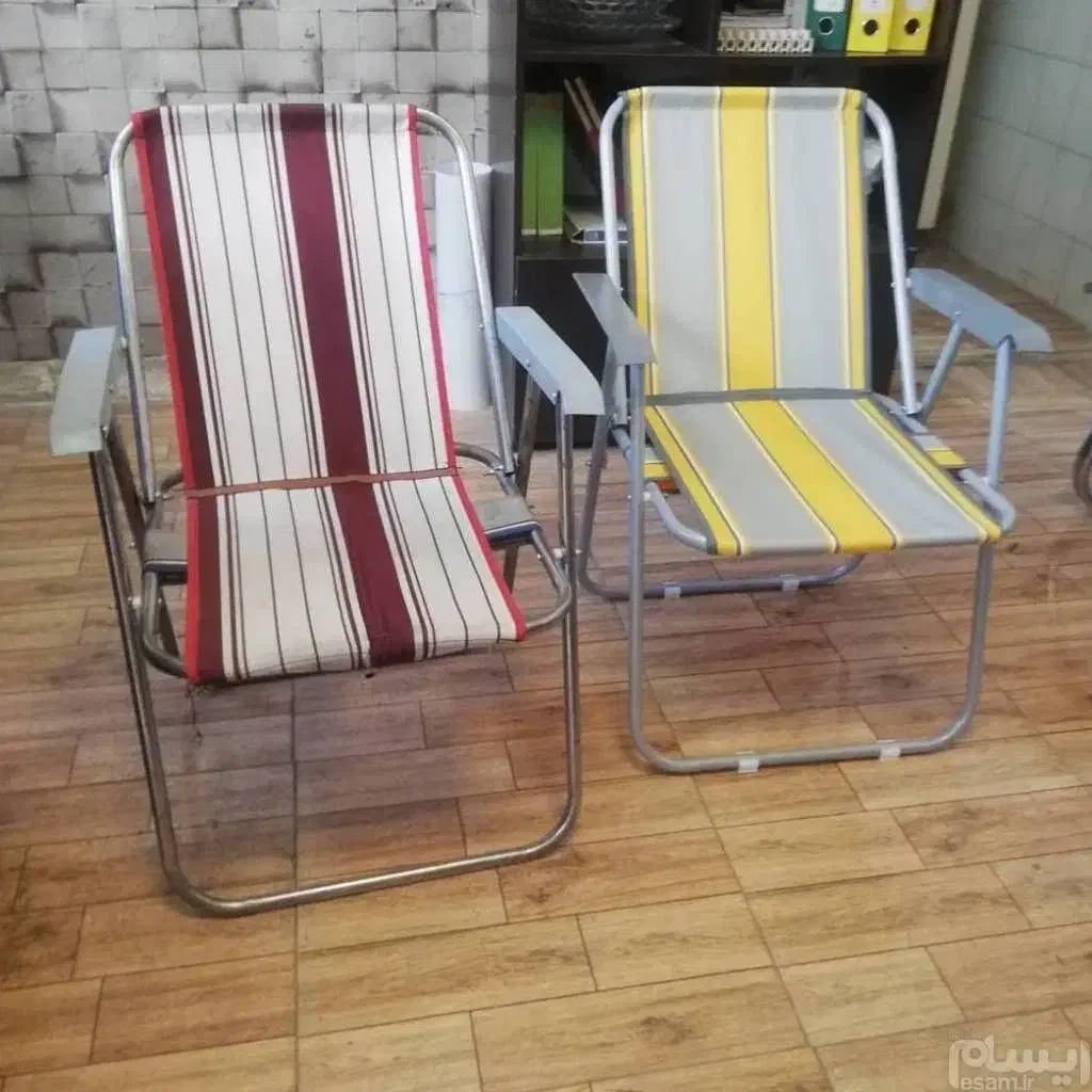 صندلی|صندلی و نیمکت|تربتحیدریه, بیمارستان رازی|دیوار