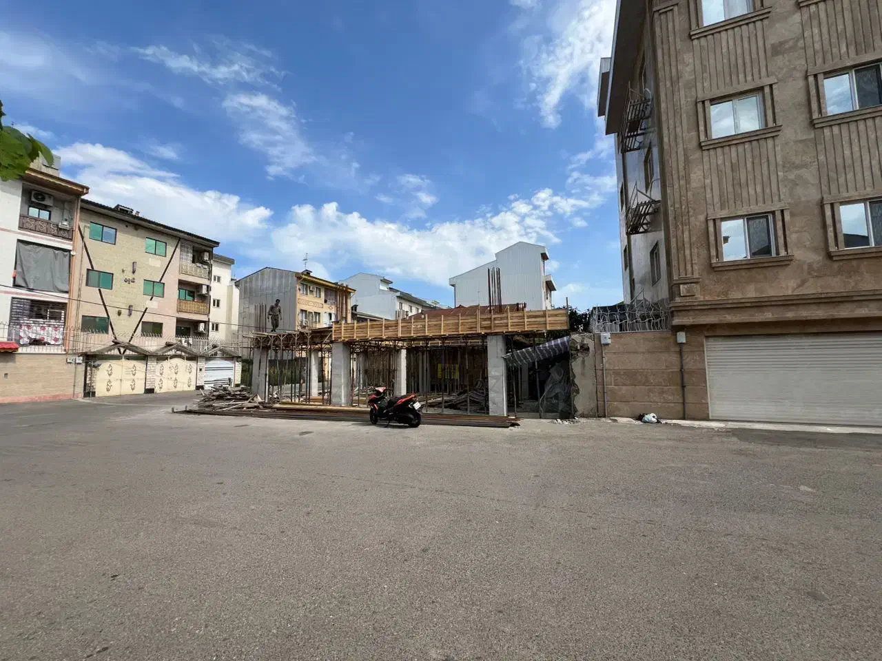 پیش فروش واحد ۸۰ متری سندار سازنده معتبر حمیدیان|پیشفروش املاک|رشت, حمیدیان|دیوار