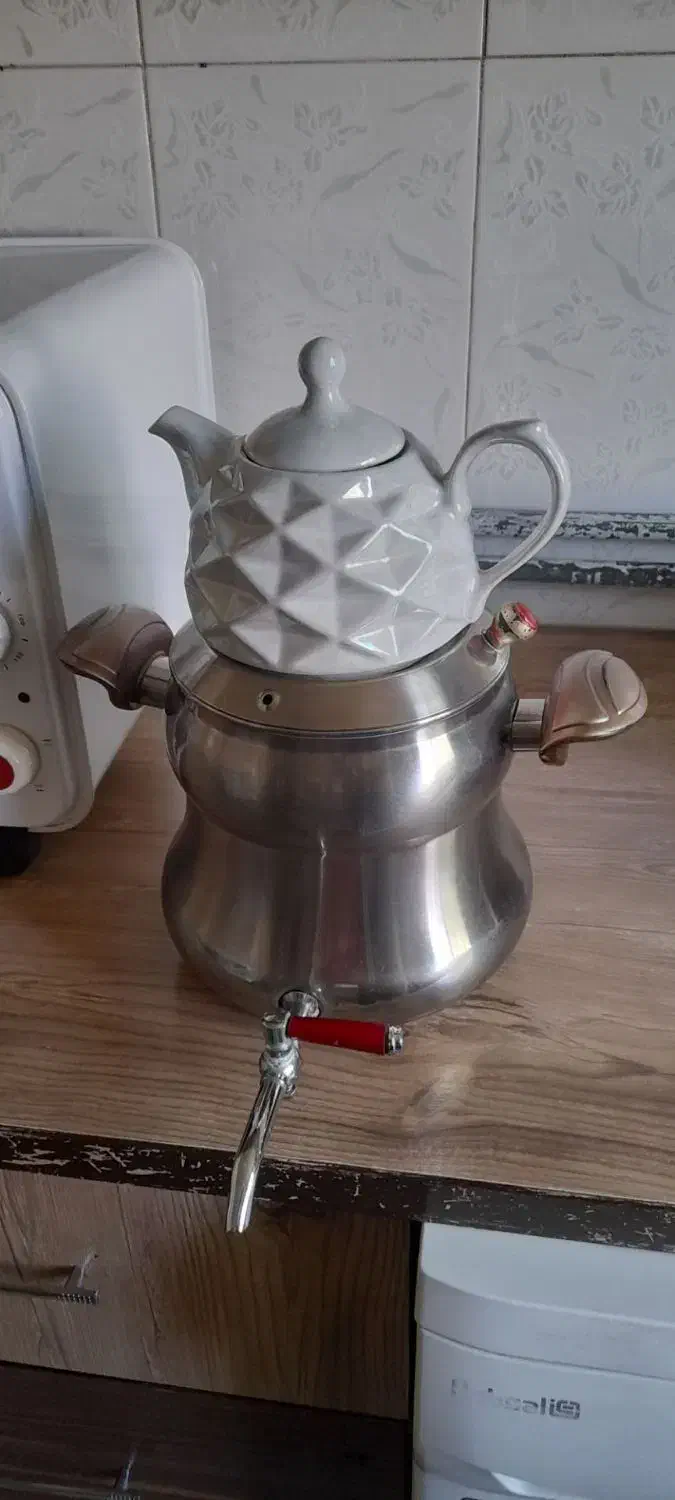 کتری قوری|قوری، کتری، قهوهساز دستی|قرچک, باقرآباد|دیوار